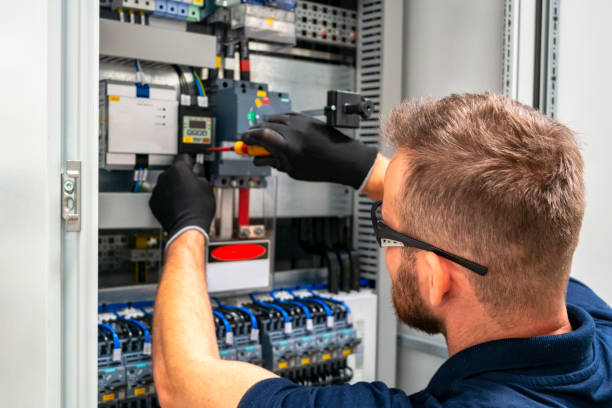 Best Circuit Breaker Repair  in Brawley, CA